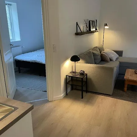Apartman Taet Pa Torv, Total Nyrenoveret
